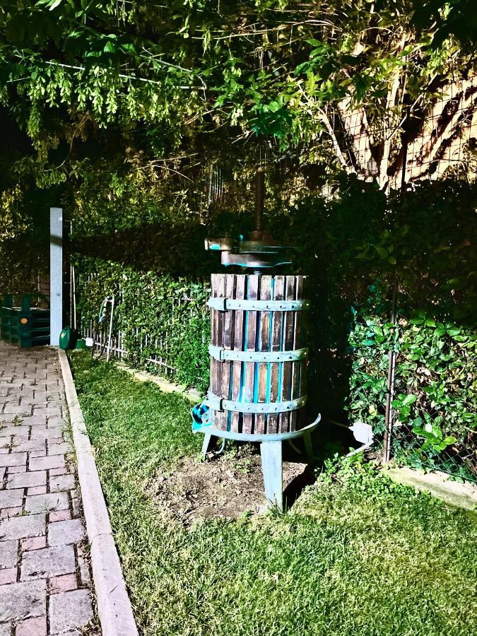 Monolocali B&B Santa Maria Apparente Чивитанова-Марке Экстерьер фото